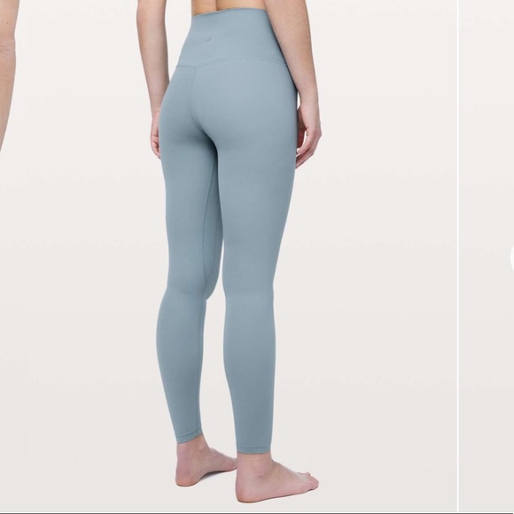 lululemon athletica Pants - EUC Lululemon Align HR 28” Blue Leggings Size 4
